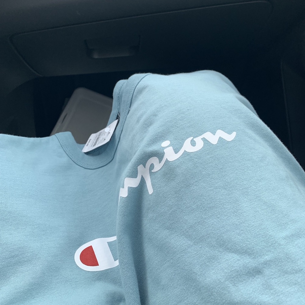 Champion cropped tee